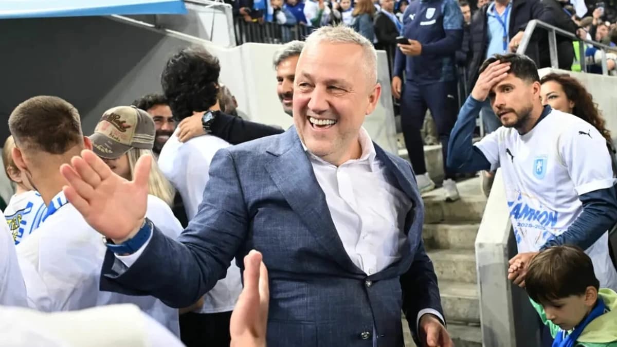 Impresarul apropiat de Universitatea Craiova a găsit doi fotbaliști nigerieni pentru a-i transfera: