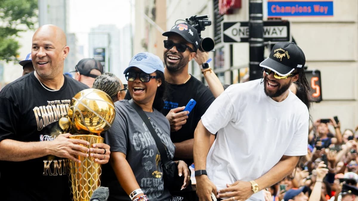 In photos: The Knicks celebrate their first NBA championship in more than 50 years : The Picture Sho