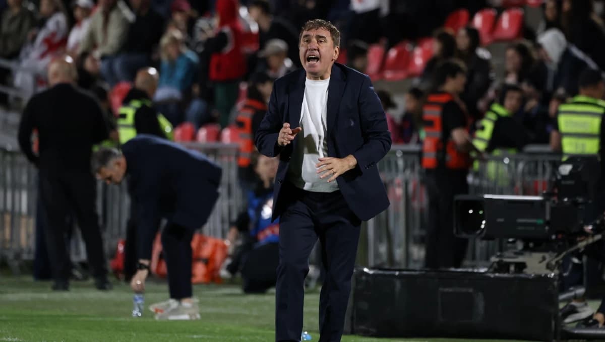 “Început cu dreptul, dar Gică e stângaci”. Primele critici după debutul lui Hagi în noul mandat la n