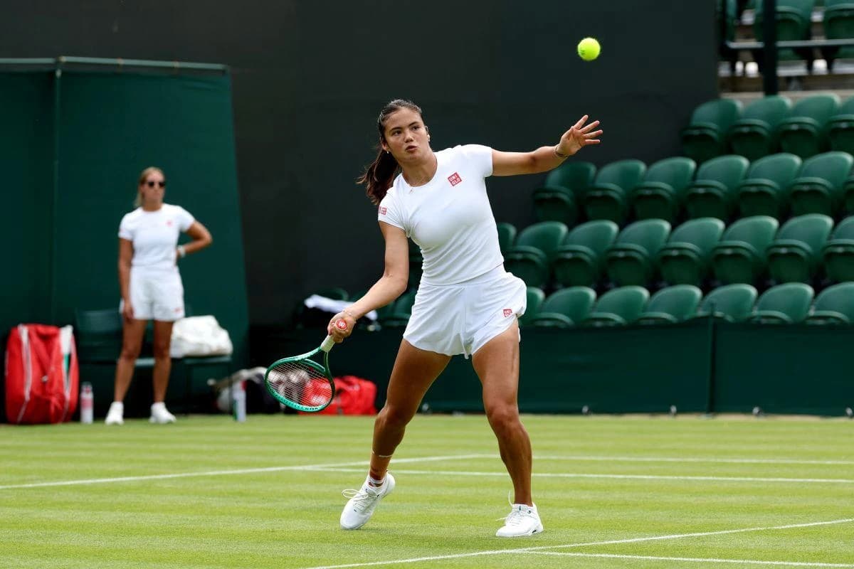 Inevitabilul s-a produs! Emma Răducanu s-a retras de la Wimbledon: „Am făcut tot posibilul”