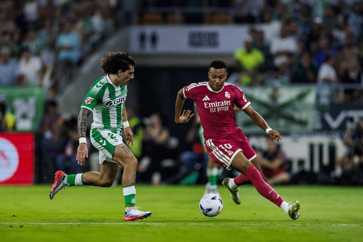 Înfrângere cu scandal pentru Real Madrid în duelul cu Betis! Mbappe a ratat penalty în prelungiri