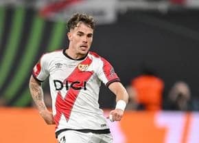 Înlocuitor pentru Cucurella » Chelsea își ia fundaș lateral de la Rayo Vallecano