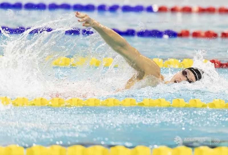 Înot: Americanca Kate Douglas, nou record mondial la 50 m liber