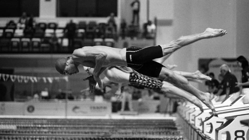 Înot: David Popovici, record național în proba de 50 de metri liber