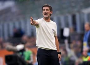 Inter - Fiorentina, duel în etapa 8 din Serie A » Duel între Chivu și Drăgușin