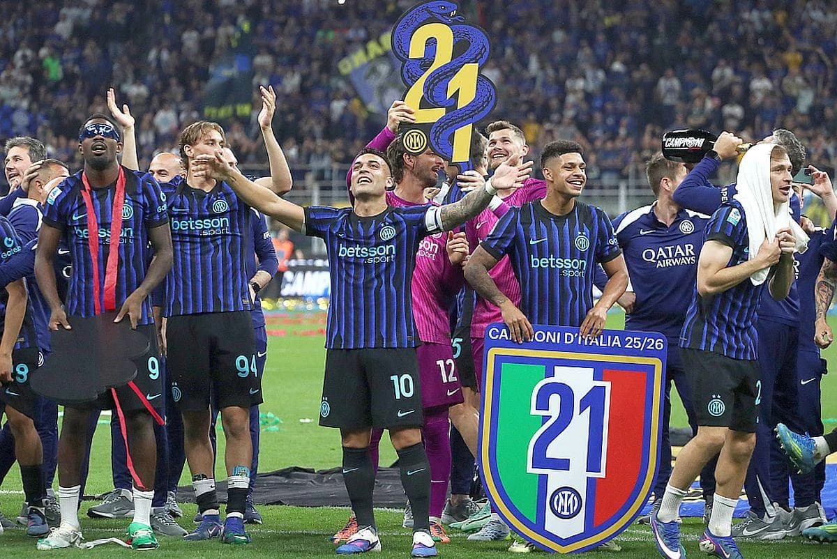Interul lui Cristi Chivu sărbătorește titlul pe „San Siro” » Campioana primește vizita retrogradatei