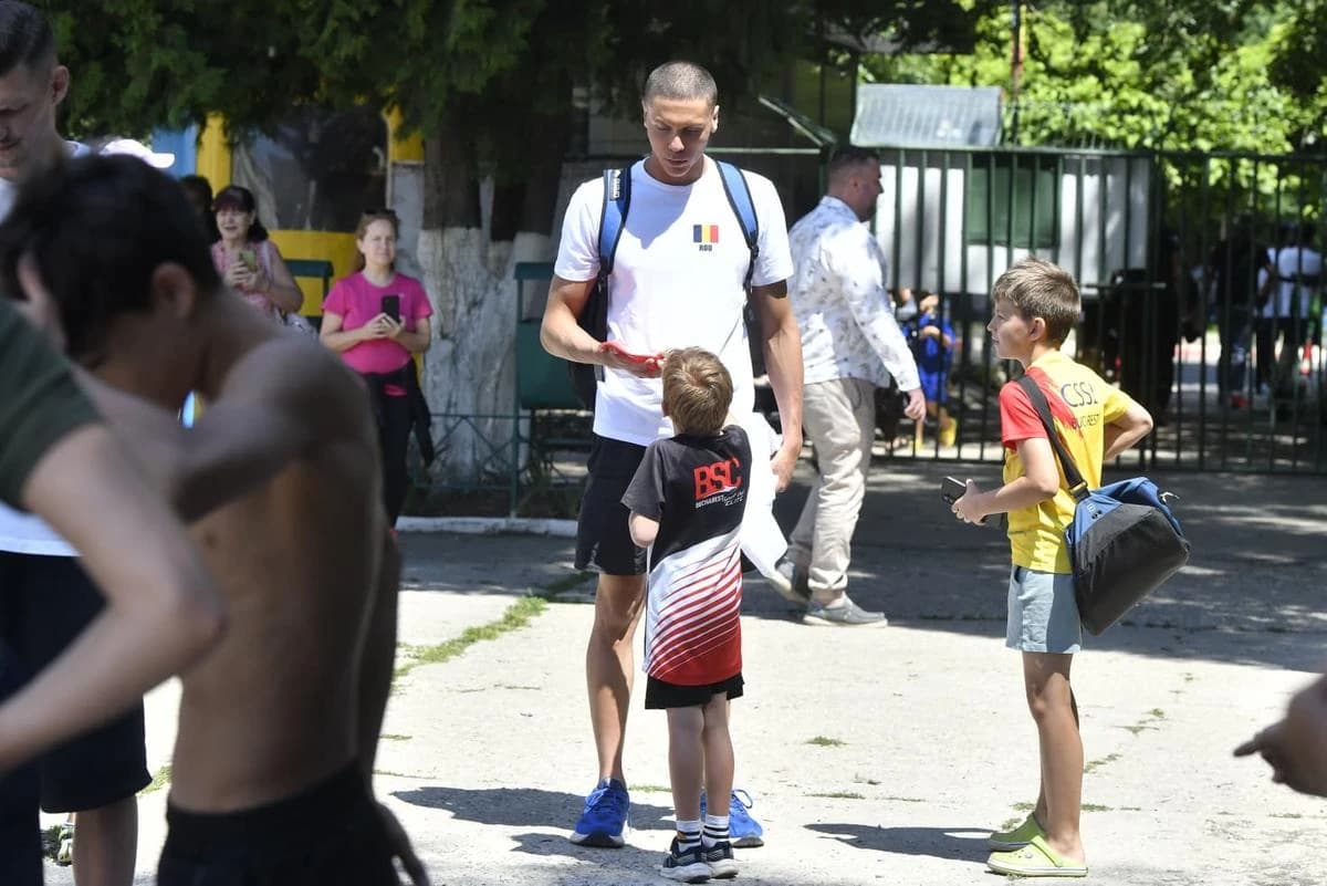 Interviu spectaculos cu Pan Zhanle și David Popovici, umăr la umăr, care anunță un obiectiv comun sp