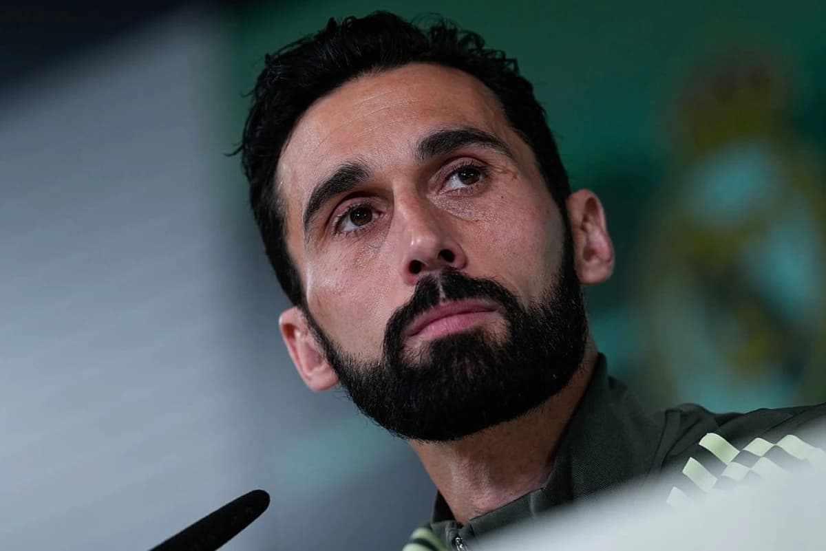 Întrebat dacă va rămâne la Real Madrid ca „secundul” lui Mourinho, Arbeloa a dat cărțile pe față