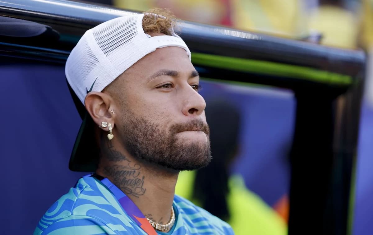 Întrebat despre retragerea lui Neymar, tatăl brazilianului a făcut haz de necaz