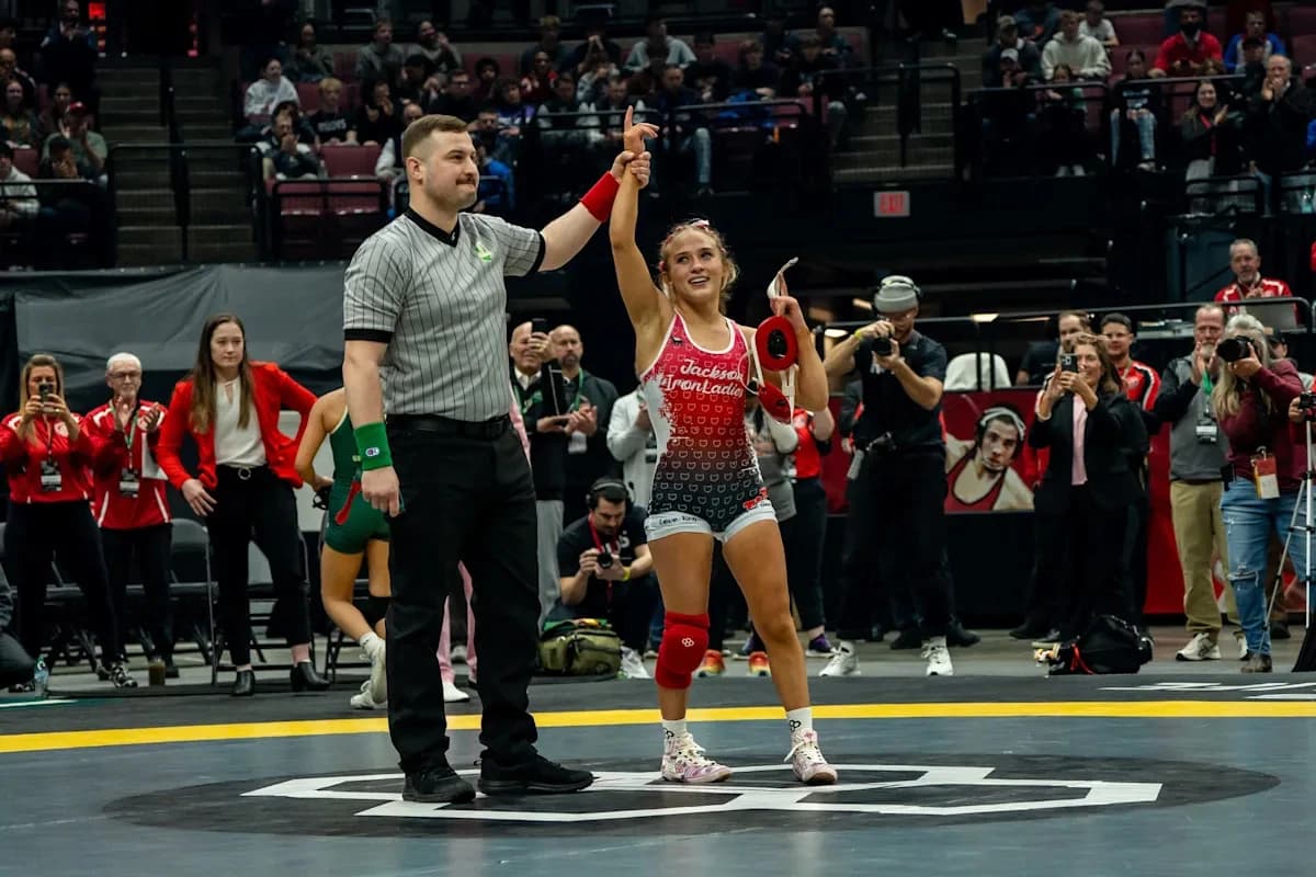 Iowa State women's wrestling earns commitment from Makennah Craft