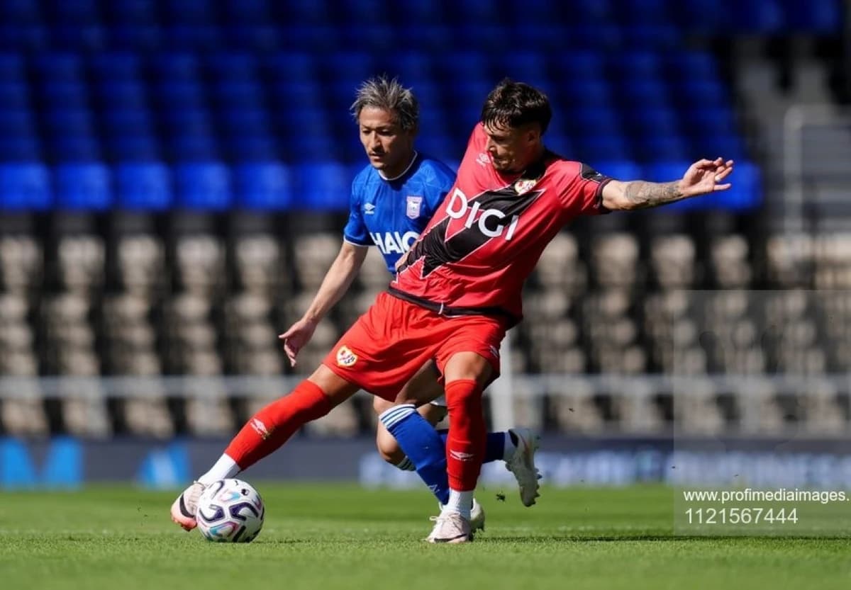 Ipswich - Rayo Vallecano 3-0, pe VOYO Sport 1: greșeli în lanț la echipa lui Andrei Rațiu! Două mari