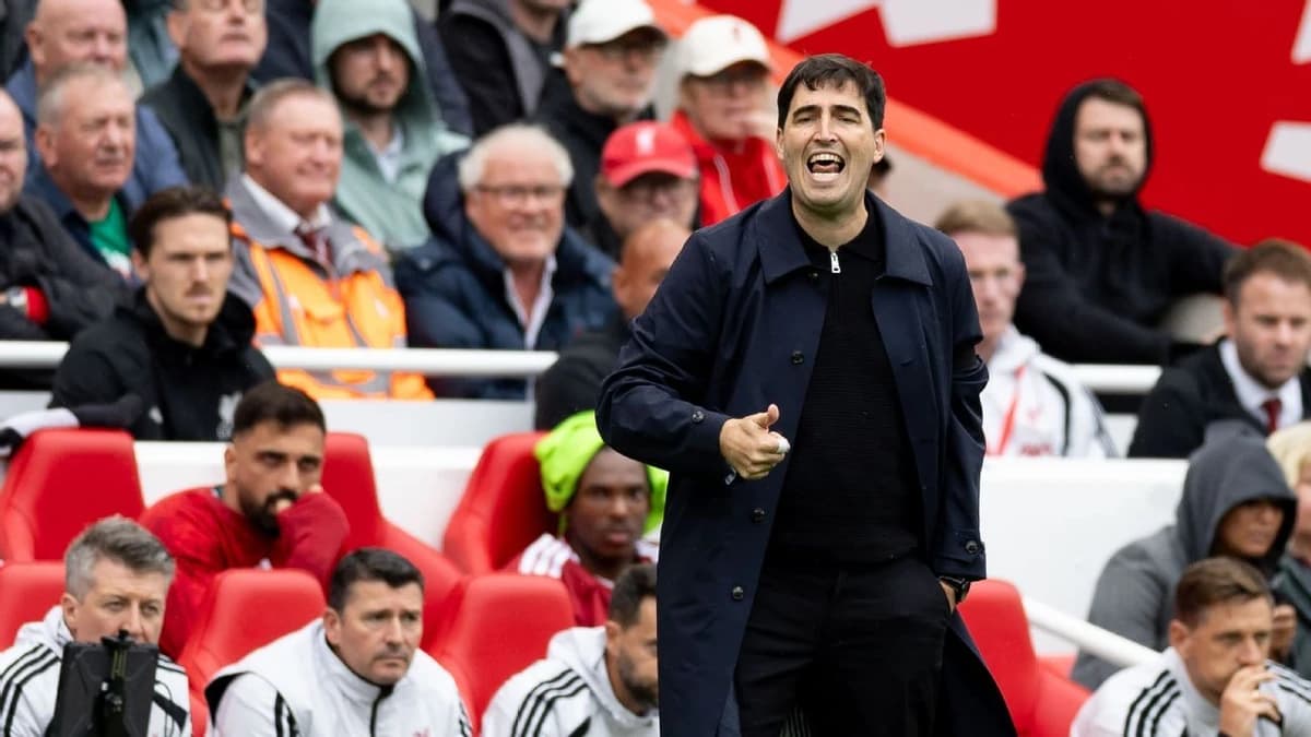 Iraola fumes over sub delay before Forest penalty