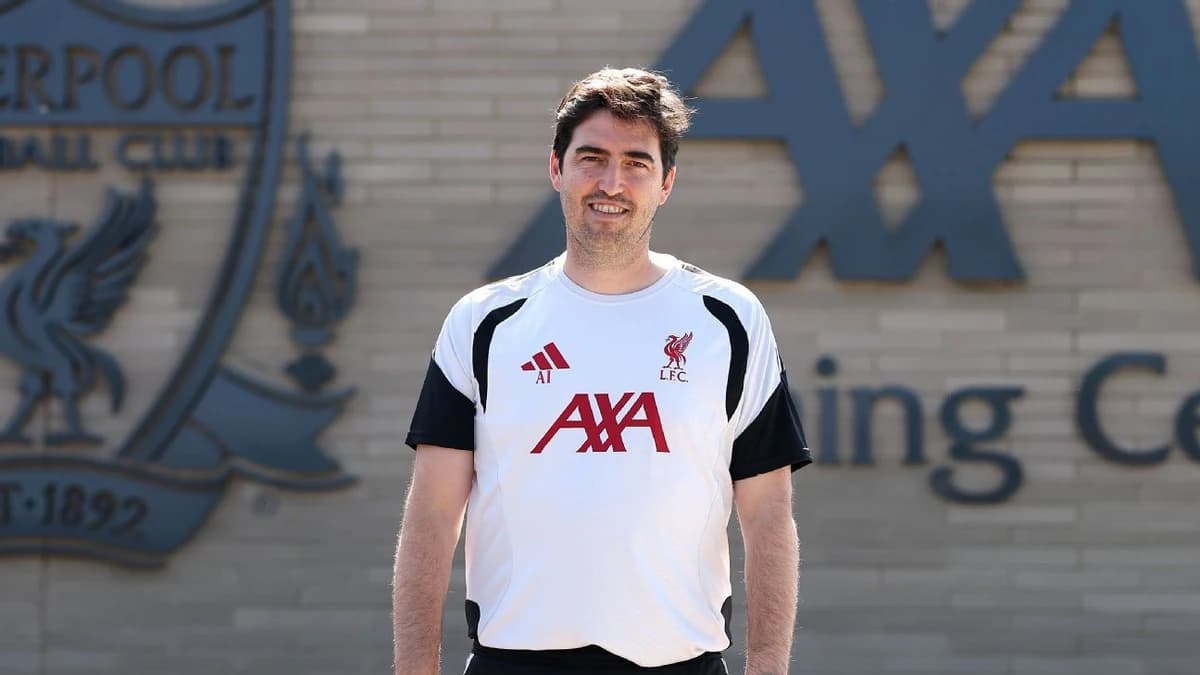 Iraola: Liverpool have 'obvious' transfer needs