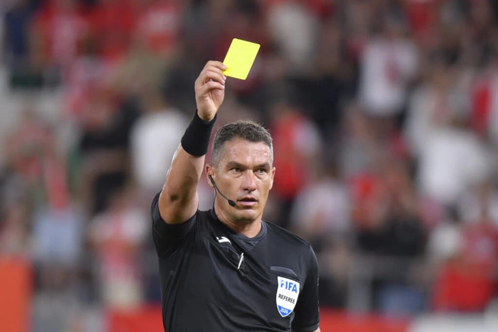 Istvan Kovacs, delegat de UEFA la un meci din play-off-ul Ligii Campionilor