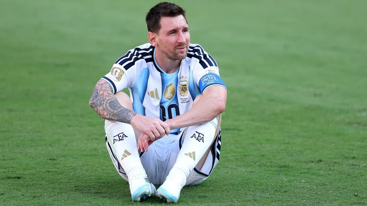 ‘It Hurts’—Lionel Messi’s Retirement Plan Teased by Argentina Teammate