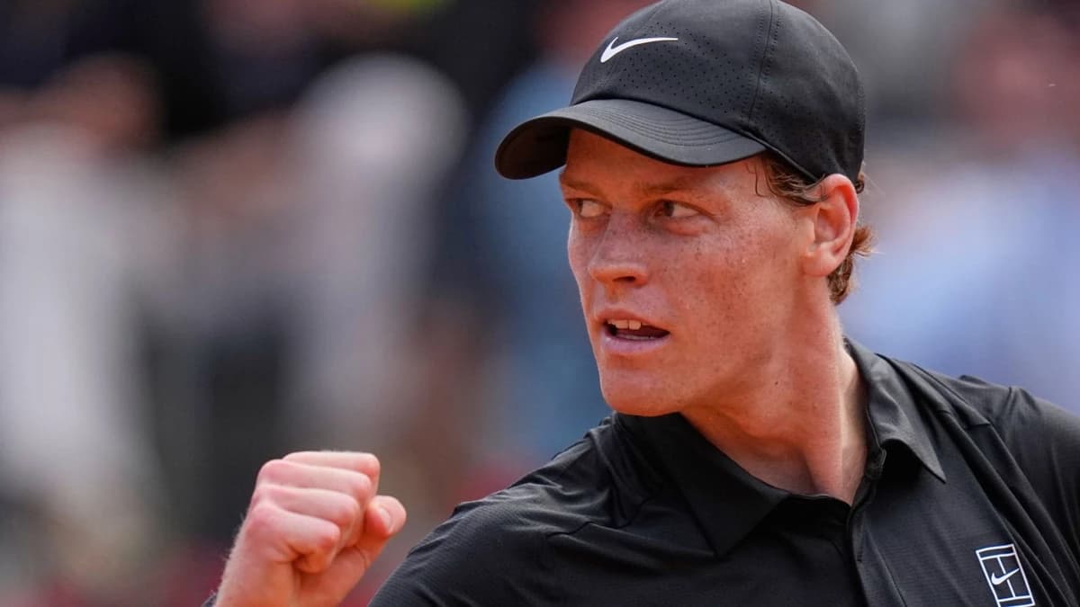 Italian Open: Jannik Sinner breaks Novak Djokovic's record with 32nd straight Masters win to reach R