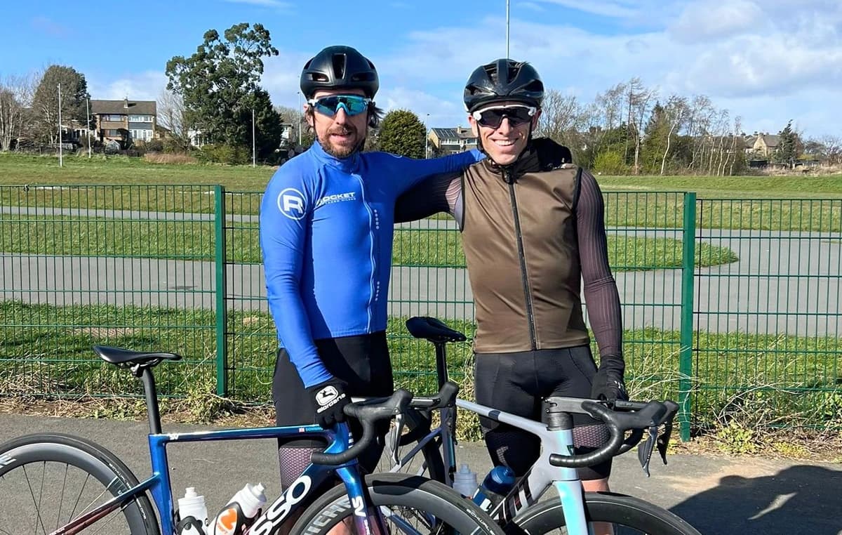 'It's turned us both back into bike riders' โ British cycling legends come out of retirement for ico