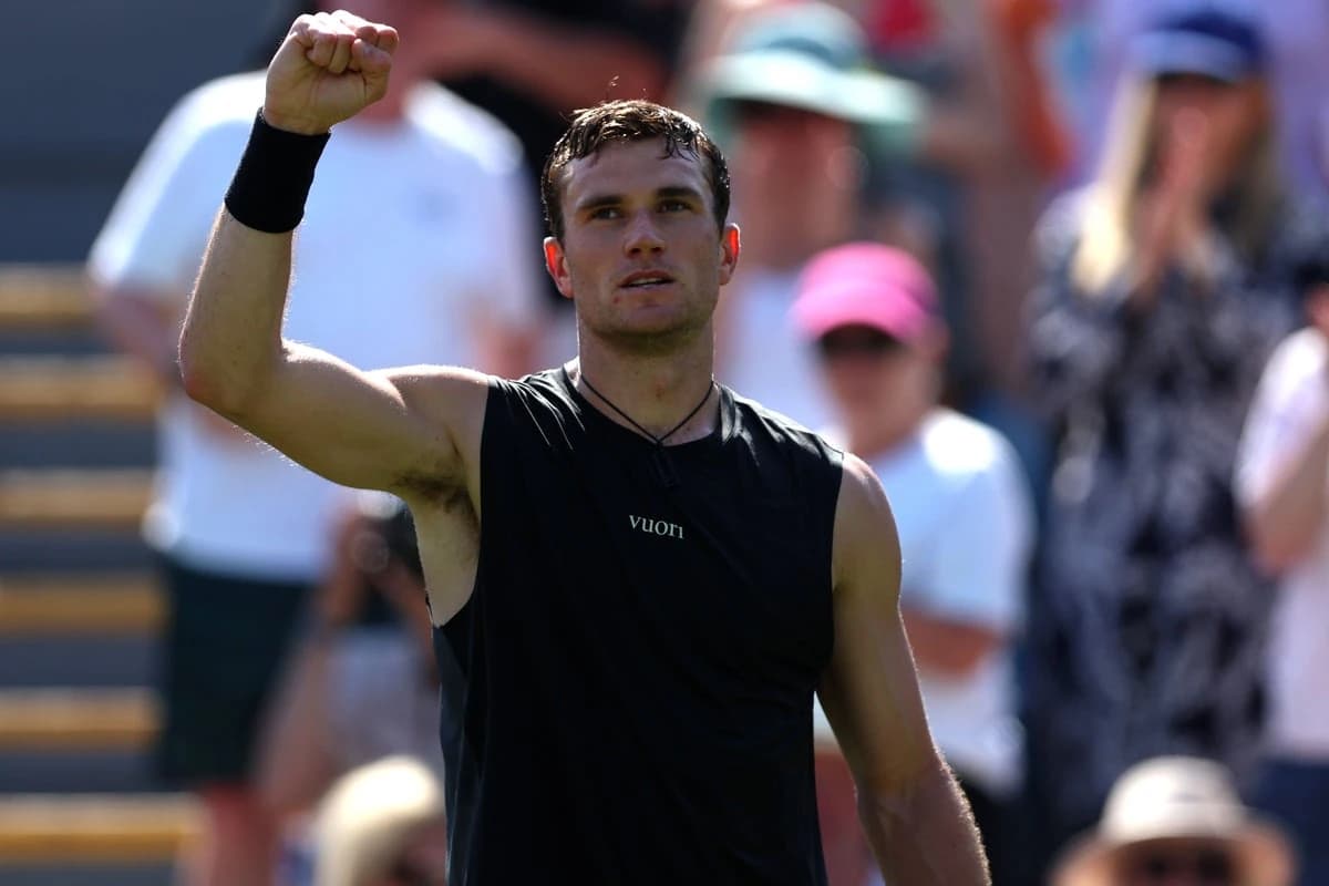 Jack Draper makes winning start to Andy Murray link-up