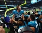 Jaguars stun Eagles in wild finish; Bears v Packers, Raiders v Patriots: NFL week five โ live