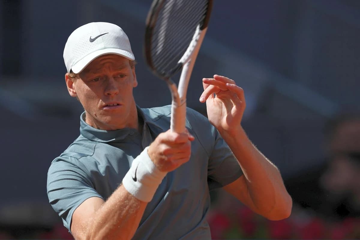 Jannik Sinner a trecut ca „taifunul” în optimile de la Madrid! Este la trei meciuri distanță de o pe