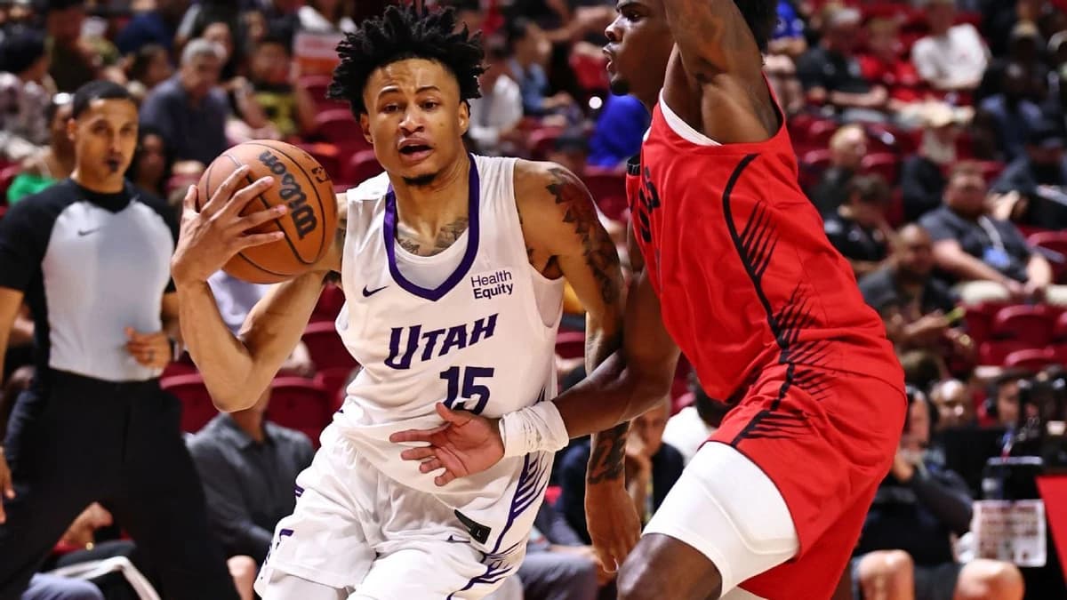 Jazz's Alexander exits Vegas game on stretcher