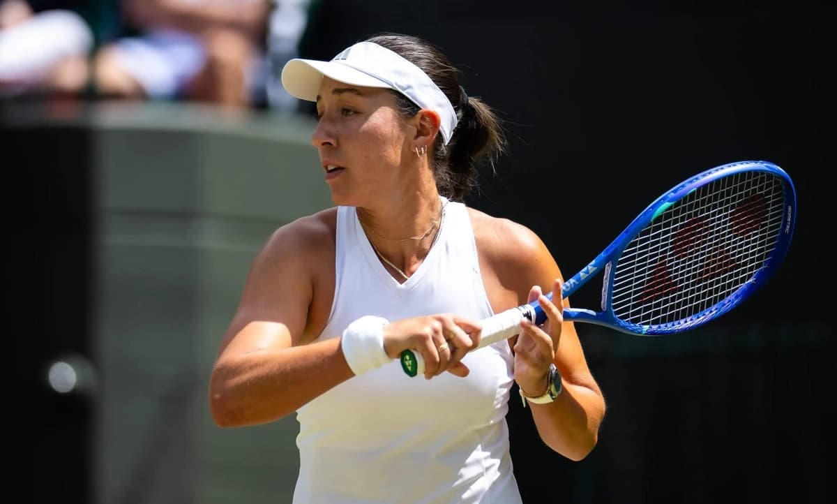 Jessica Pegula hands Iva Jović a Wimbledon lesson in match management to reach quarterfinals