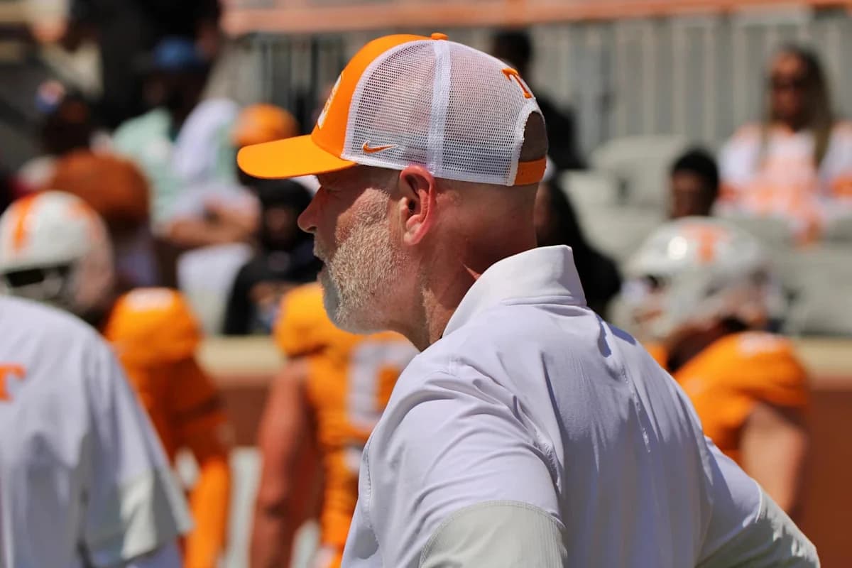 Jim Knowles 'pleased' with Tennessee's continued install progress