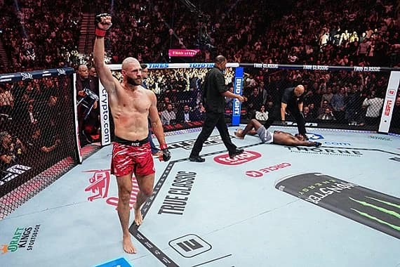 Jiri Prochazka warns Paulo Costa after claiming UFC offered fight