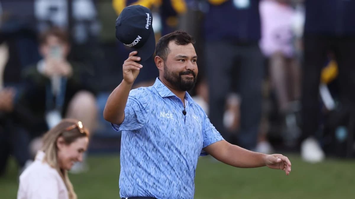 J.J. Spaun wins BMW PGA Championship by 2 strokes