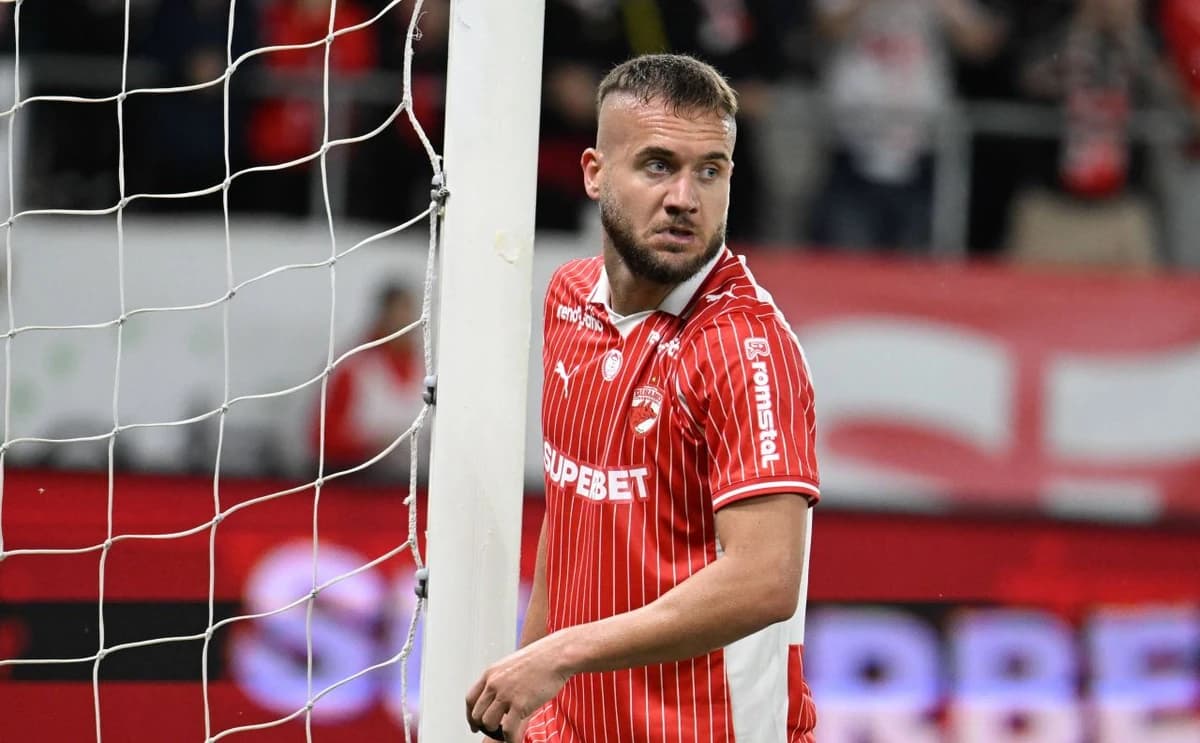 Joacă Pușcaș cu FCSB? Când revine atacantul în echipa lui Dinamo