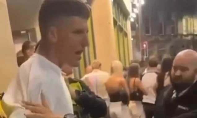 Joe Root admits he was 'hacked off' by nightclub arrest of Brydon Carse as England stars 'keep makin