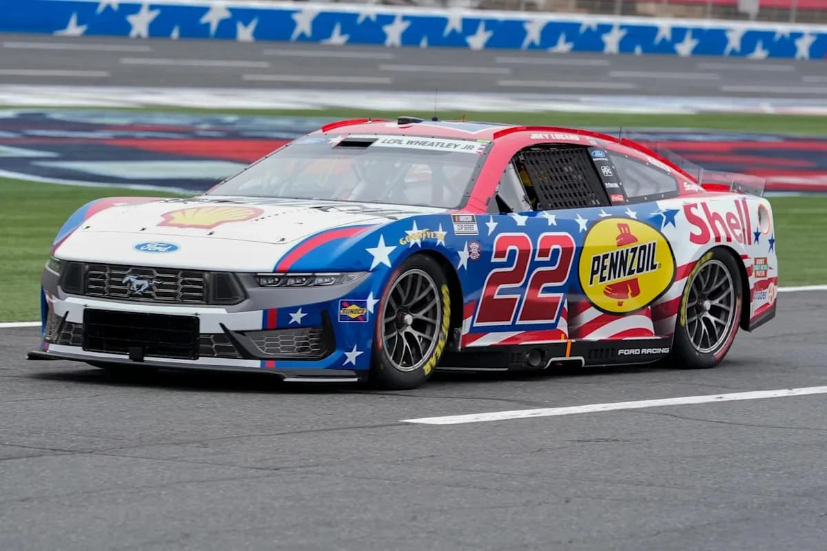 Joey Logano outside of the Chase halfway through 2026 regular season