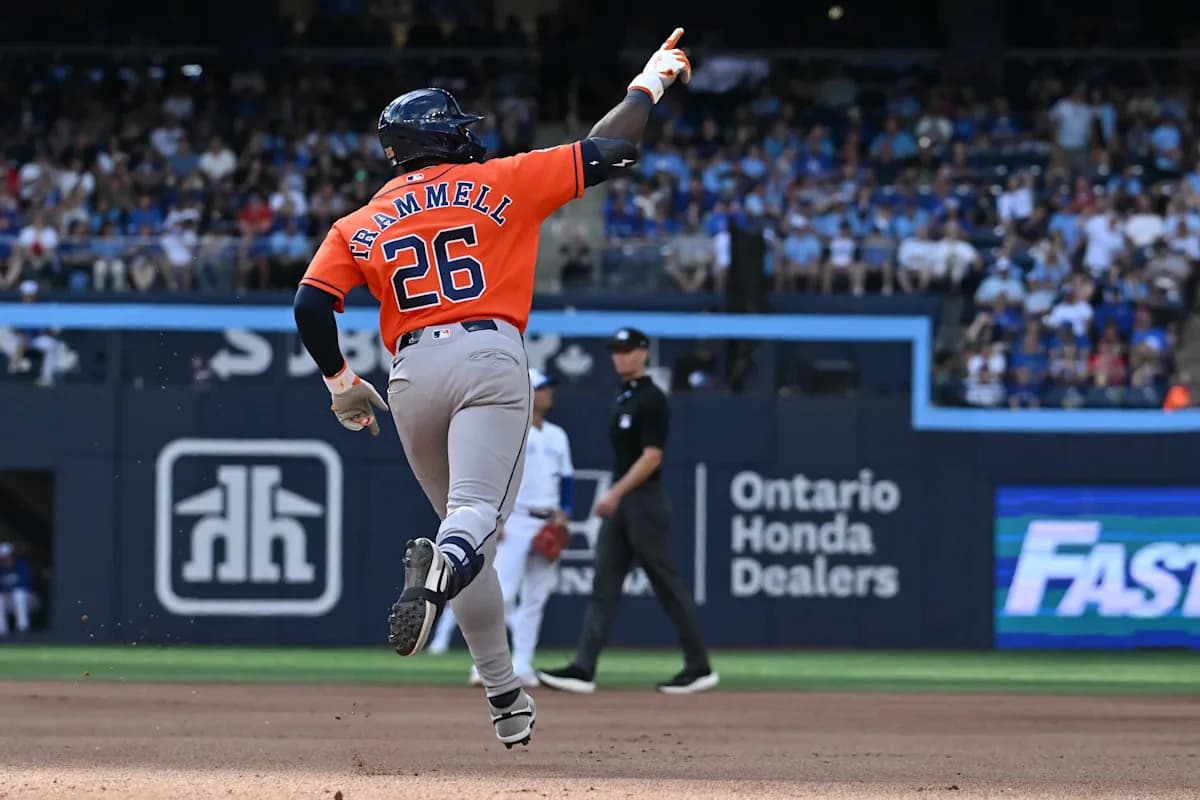 Joey Loperfido hits tiebreaking 3-run HR in 11th inning as Astros beat Blue Jays 9-7