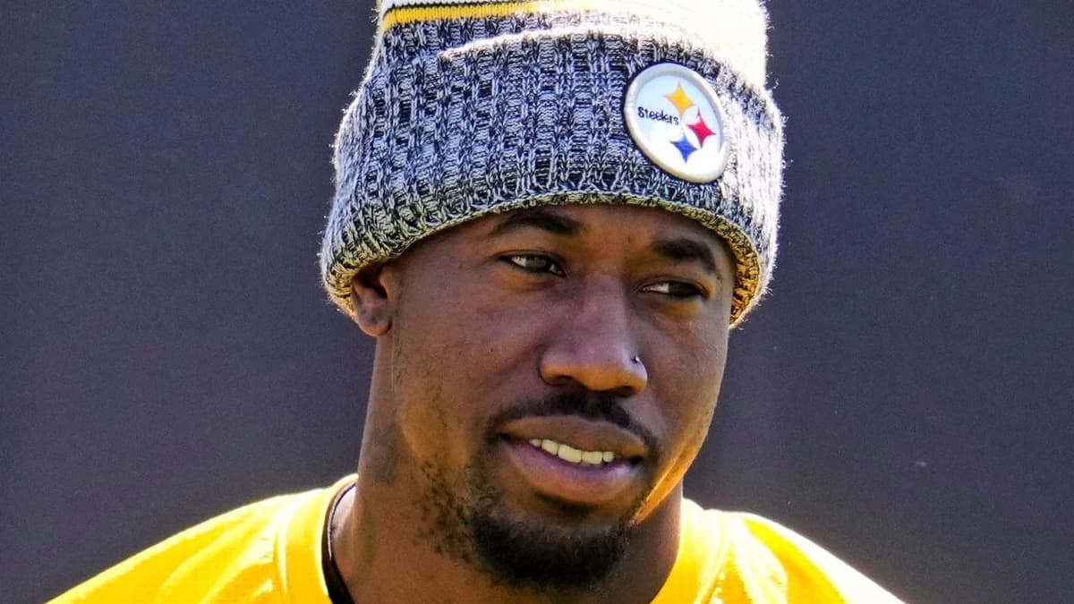 Joey Porter Jr.'s future: 'Don't know if he ever puts on a Steelers uniform again'