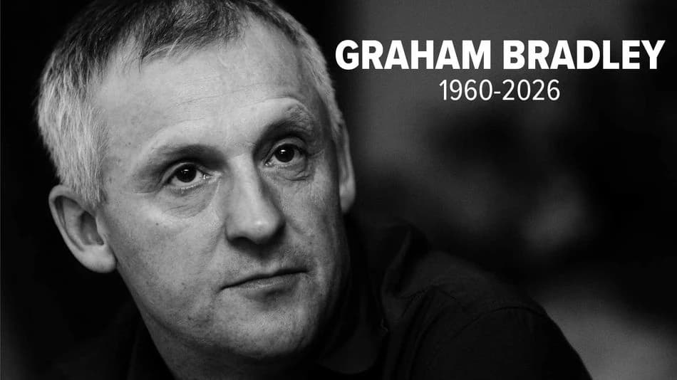John Francome leads tributes following death of Gold Cup-winning jockey Graham Bradley at age of 65
