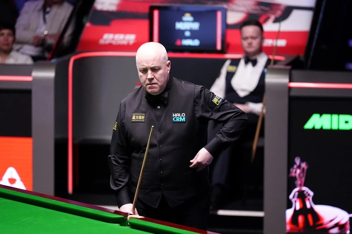 John Higgins v Shaun Murphy live: World Snooker Championship semi-final set for thrilling conclusion
