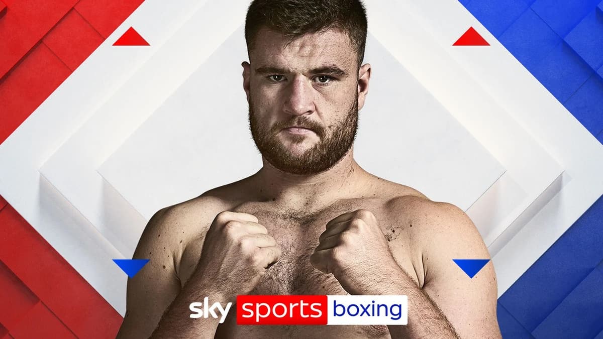 Johnny Fisher signs with Zuffa Boxing and will fight on September 26 at London's Copper Box Arena li
