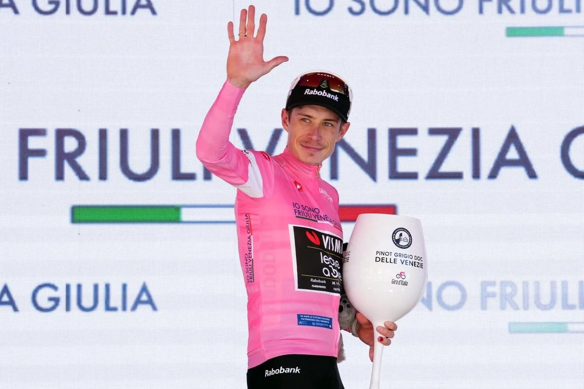 Jonas Vingegaard moves into pink with huge stage 14 Giro d’Italia win