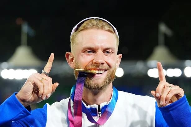 Josh Kerr jokes 'pressure is for tyres' as he celebrates Commonwealth Games gold medal in Glasgow
