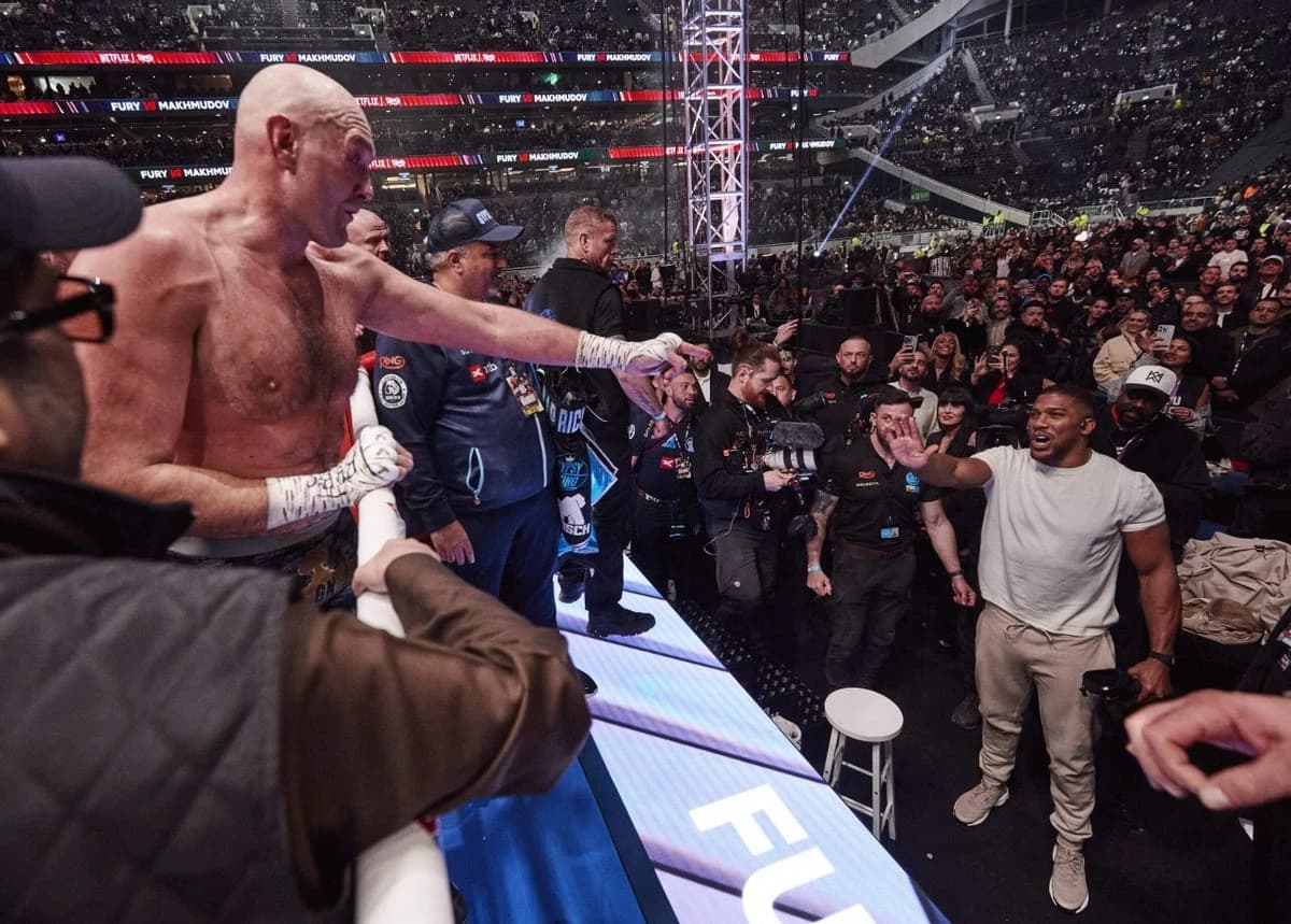 Joshua vs Fury: Las Vegas emerges as a serious option to stage fight β but itβs complicated