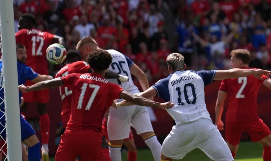 Jovo Lukic, atacantul lui U Cluj, a marcat la Cupa Mondială. Canada remizează cu Bosnia