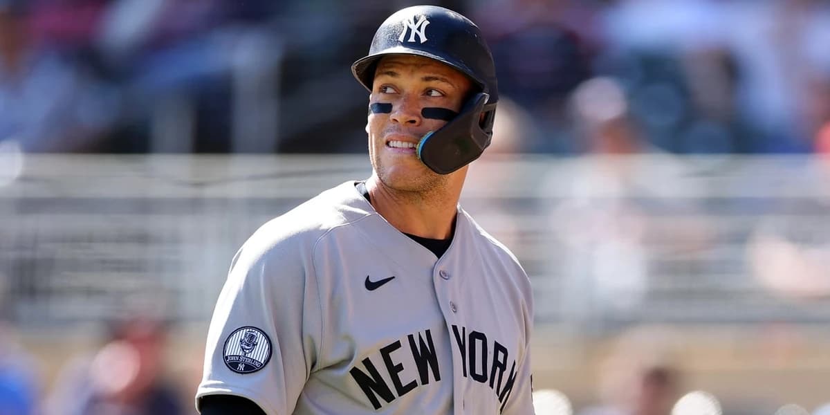 Judge headed back to IL with right calf strain; no timeline for his return