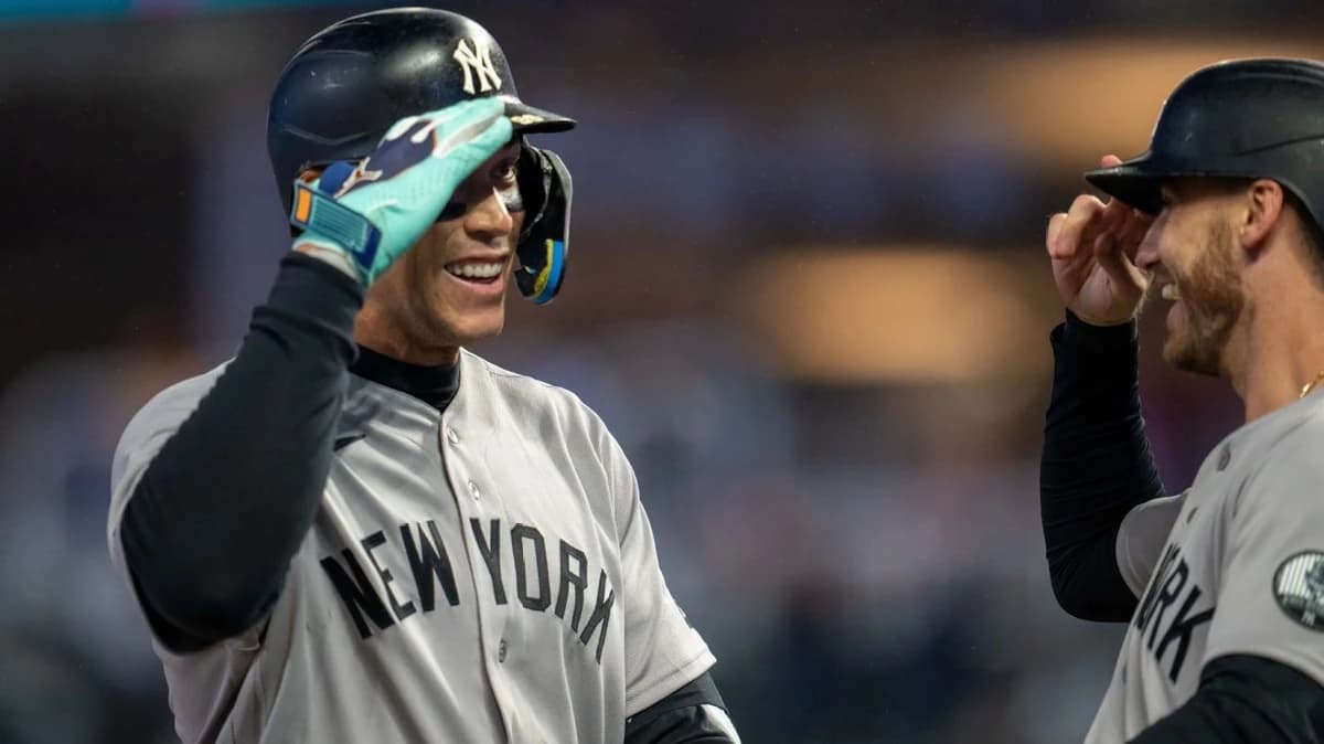 Judge hits 1st HR since May as Yankees clinch record 61st postseason spot