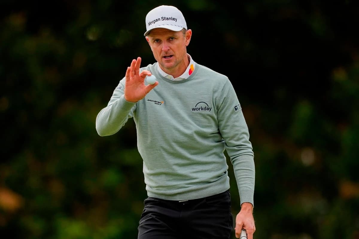 Justin Rose starts strongly before Rory McIlroy begins bid to close on leaders