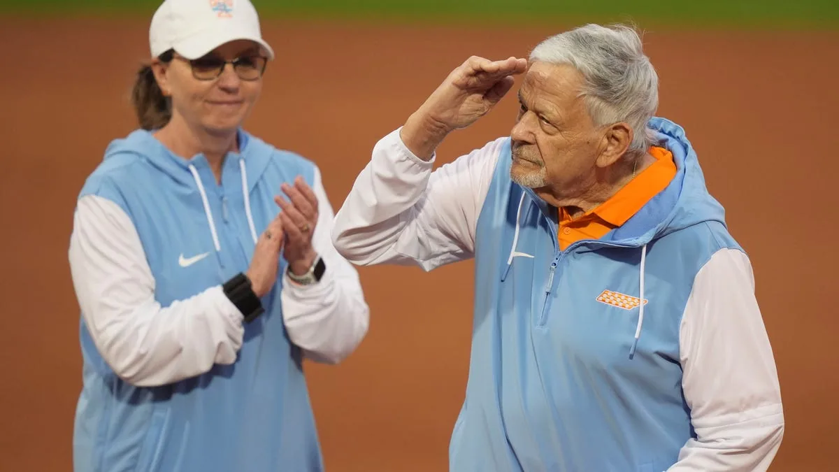 Karen, Ralph Weekly among Greater Knoxville Sports Hall of Fame inductees