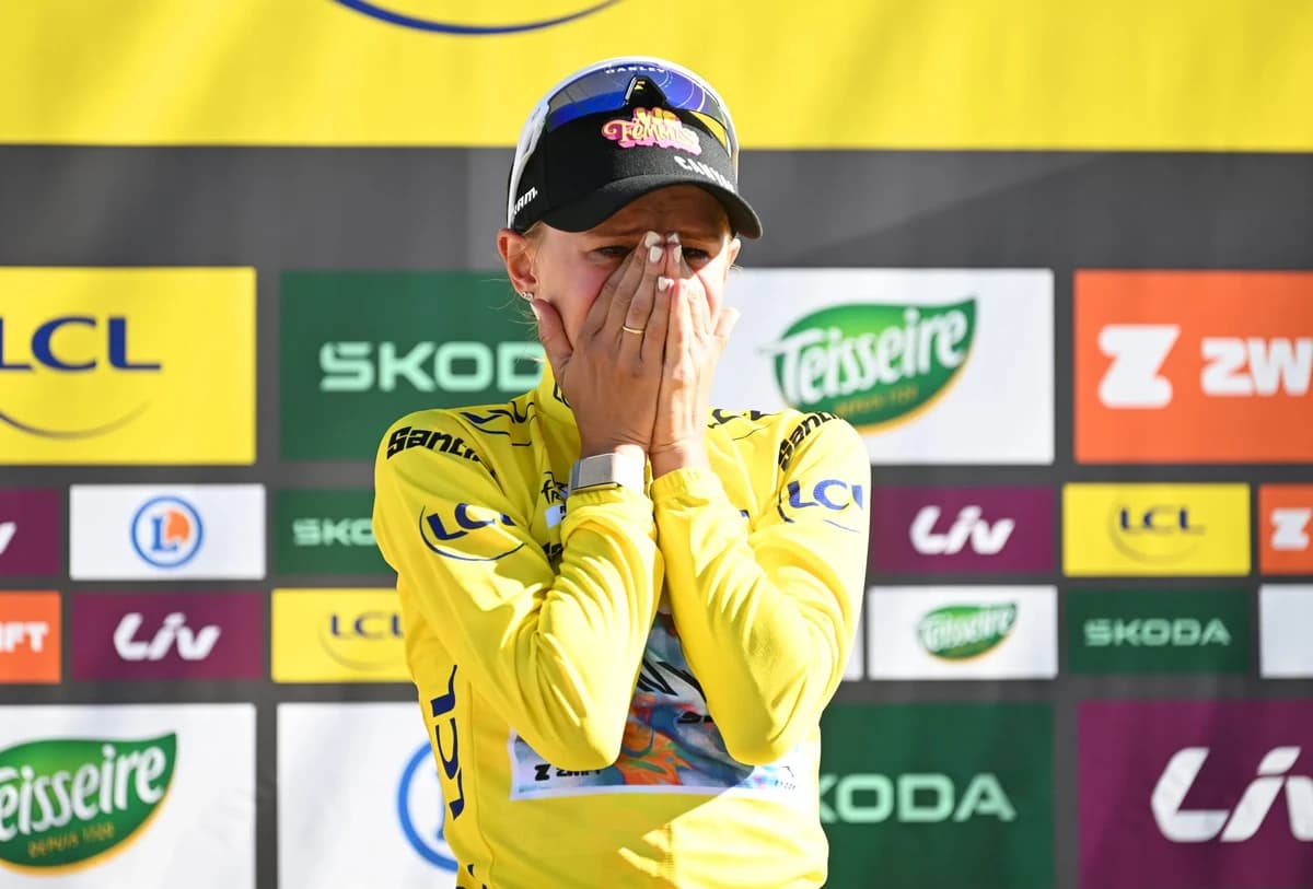 Kasia Niewiadoma-Phinney dominates Mont Ventoux to be new Tour de France Femmes yellow jersey