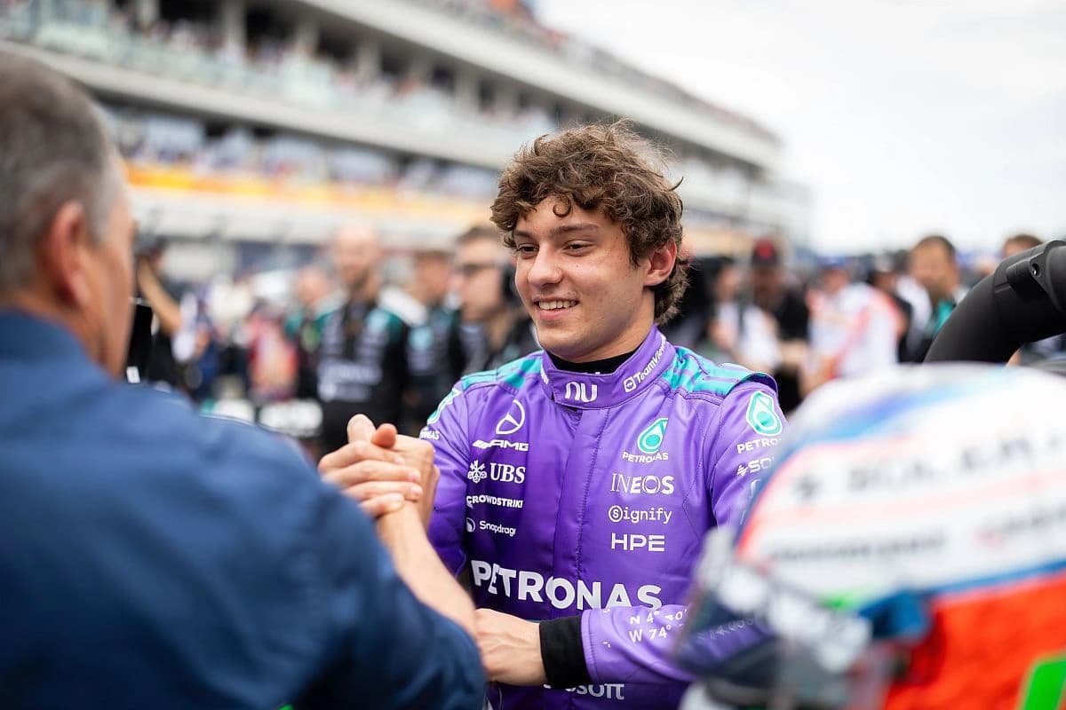 Kimi Antonelli câștigă Marele Premiu de Formula 1 de la Miami: a treia victorie consecutivă pentru i