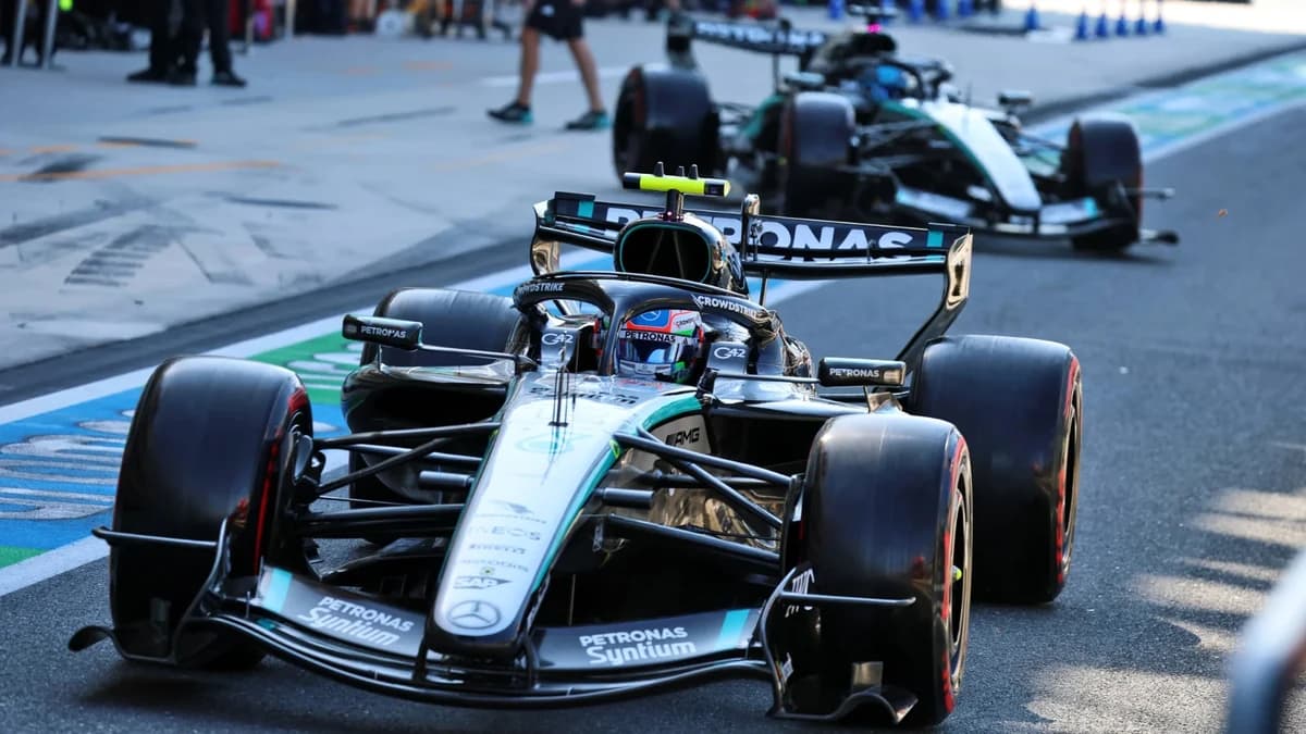 Kimi Antonelli edges Max Verstappen to F1 Miami GP pole