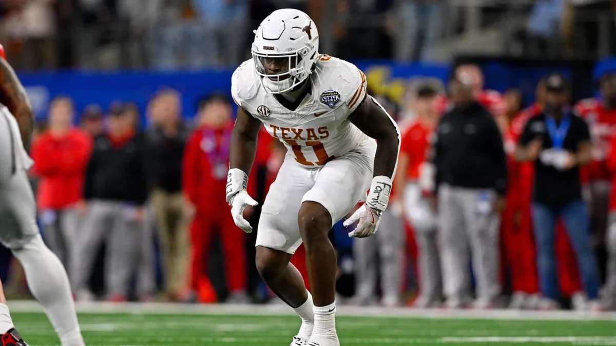 Kirk Hebstreit torches Colin Simmons for 'idiotic' taunting penalty vs. Tennessee