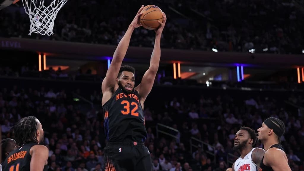 Knicks 'focus on little things', beat Pistons for first win of season